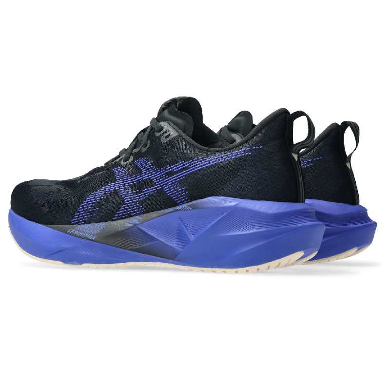 Кросівки NOVABLAST 5